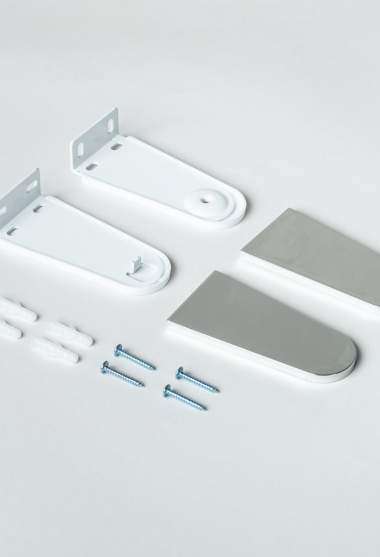Suporte de 9cm em Branco e Metalizado para estores di&acirc;metro 25 e 28